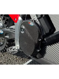 PRO-CARBON RACING Stark VARG Case Cover – Right – Coolant – MX + EX SF-CC-01