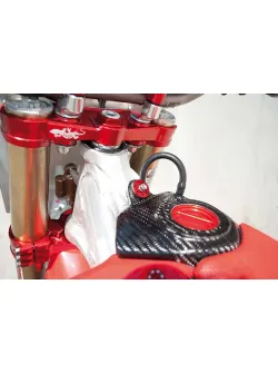 RTECH FUEL TANK SPACERS - 100.024.004