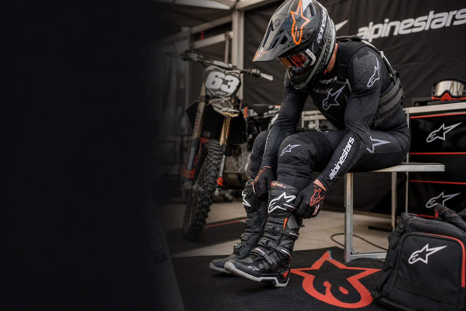 ALPINESTARS csizmák és Bionic motocross védőfelszerelés